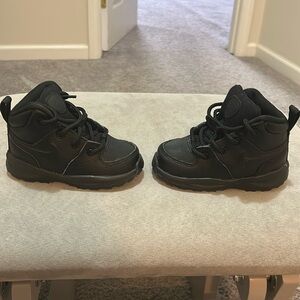 Nike Manoa Toddler Boy Boots 🥾